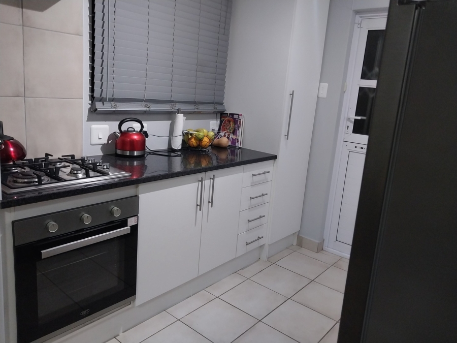 2 Bedroom Property for Sale in Amalinda Eastern Cape